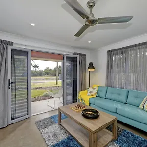 3* Bed & Breakfast 12th Tee